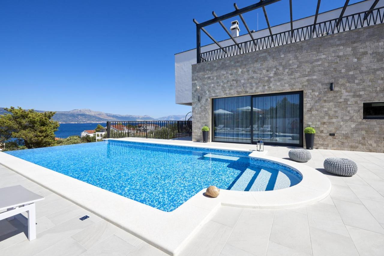 Luxury Villa Cor Mare With Pool Trogir Exterior photo