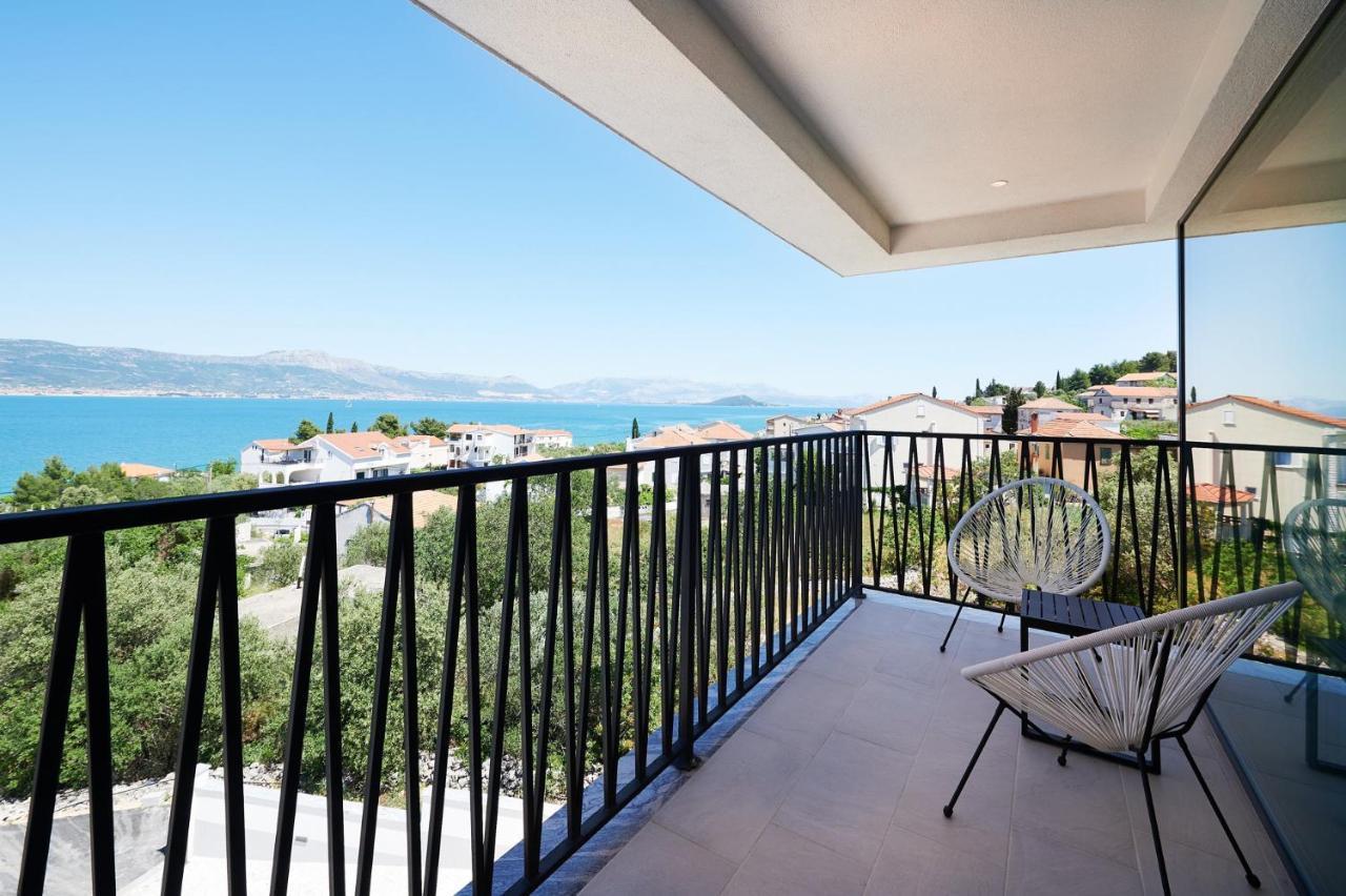 Luxury Villa Cor Mare With Pool Trogir Exterior photo